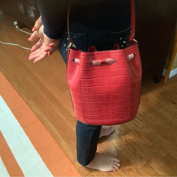 Lauren Ralph Lauren Red Bucket Bag - Picture 4 of 4